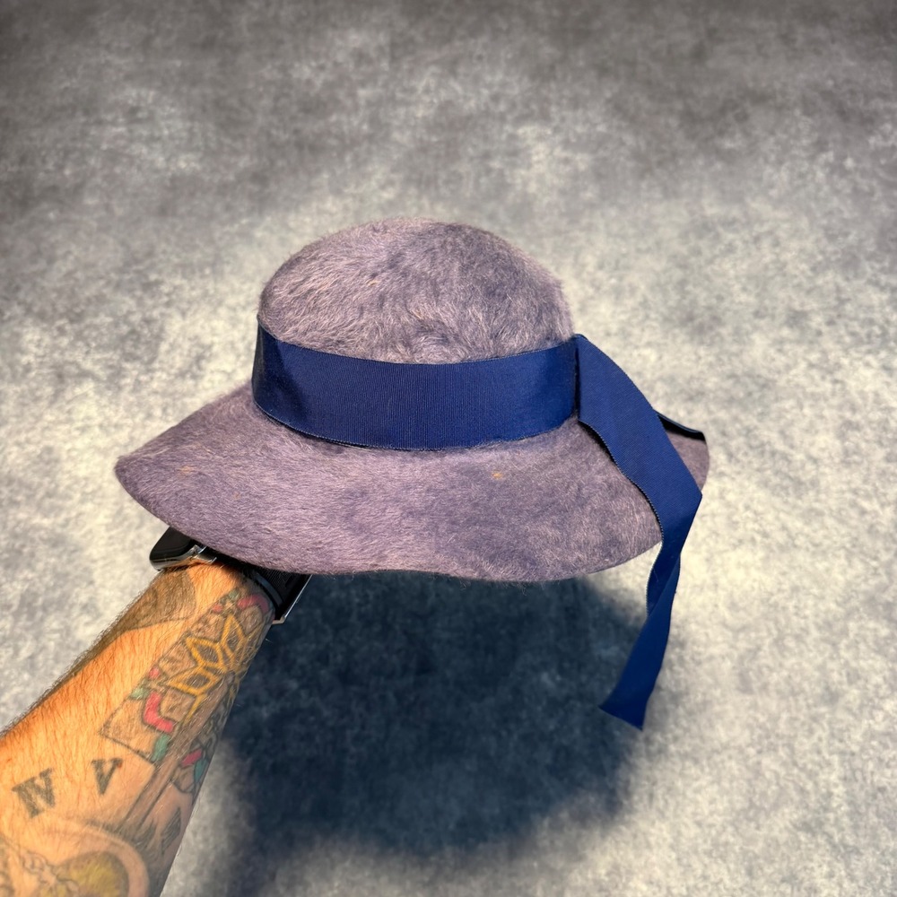 Vintage 50s Amy New York Rikes Purple Fuzzy Wool Cloche Hat Navy Grosgrain Bow